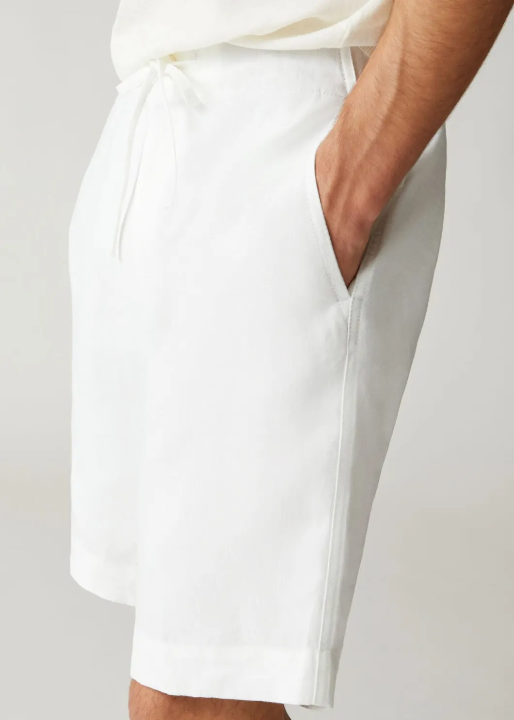 Cheap Flat Bermuda Shorts Man Trousers & Bermudas