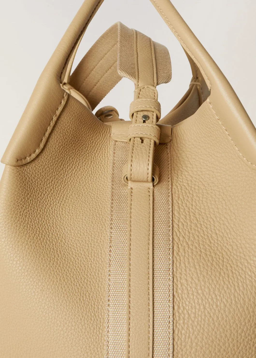 Discount Large Bale Bag Woman Cross Body And Shoulder Bags