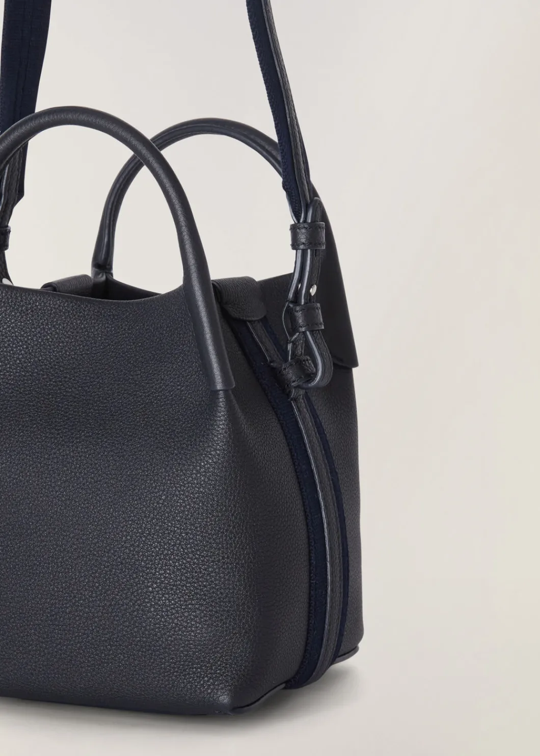 Hot Micro Bale Bag Woman Mini Bags