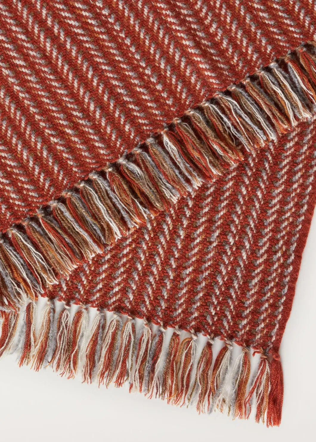 Clearance Queens Blanket Blankets