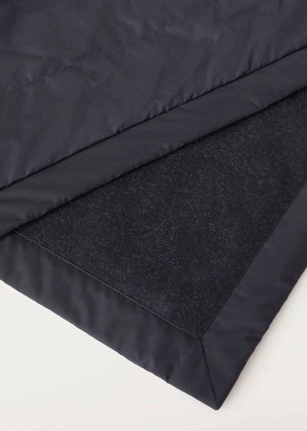 Flash Sale Travel Blanket Blankets